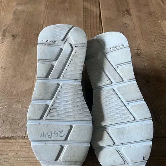 P448 woman’s Leila sneaker - Picture 13 of 14